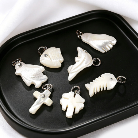 Pendentifs en coquillage de trèfle à faire soi-même