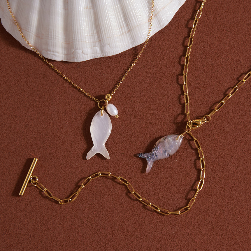 Colliers Pendentifs Pour Femmes, Collection Simple, Mignons, En Forme De Poisson, En Acier Inoxydable Étanche, Couleur Or Image2