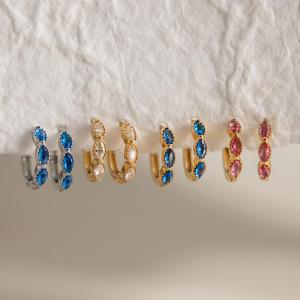 Boucles D'Oreilles Créoles Classiques Pour Femmes, En Acier Inoxydable Étanche, Couleur Or Et Zircon. h5 Image4