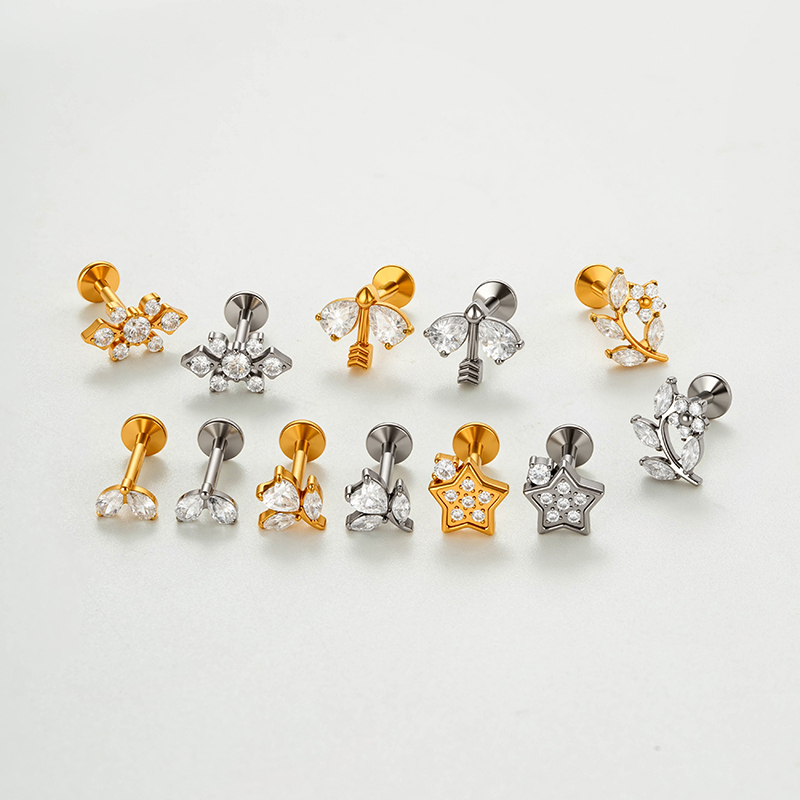 Boucles D'Oreilles Piercing Femme En Alliage De Titane Couleur Or, Forme Simple Cœur Et Étoile, Zircon. Image6