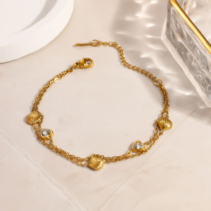 Bracelet Chaîne Femme Simple Series Casual Heart Shell En Acier Inoxydable Étanche Couleur Or Et Zircon h5 Image4
