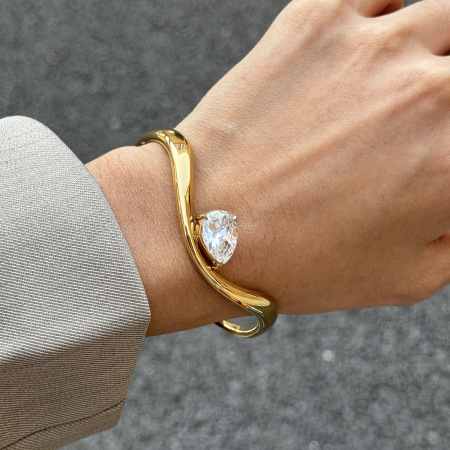 Bracelet manchette femme en acier inoxydable, étanche, couleur or, avec zircon, forme linéaire