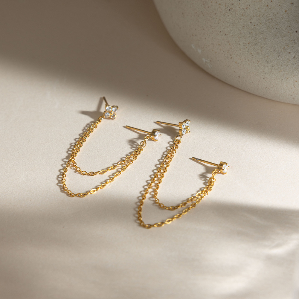Boucles D'Oreilles Puces Élégantes Pour Femmes, En Acier Inoxydable Imperméable, Couleur Or, Avec Pompon Et Zircon, Ornées De Fleurs. Image3