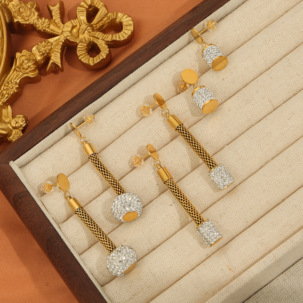 Boucles D'Oreilles Pendantes Pour Femmes, En Acier Inoxydable Doré, Étanches Et Ornées De Strass, De La Luxueuse Collection Luxury Series Image3
