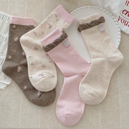 Chaussettes mi-mollet à couleurs contrastées et mignonnes 2