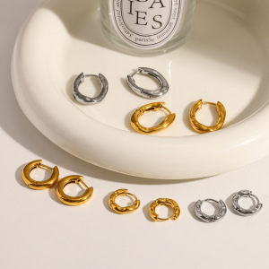 Boucles D'Oreilles Créoles Simples En Acier Inoxydable Imperméable Couleur Or Pour Femmes h5 Image3