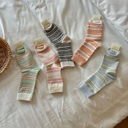 Chaussettes mi-mollet à rayures décontractées
