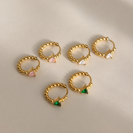 Boucles d'oreilles créoles simples en acier inoxydable, couleur or, avec zircon, style triangle, pour femmes 2