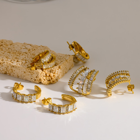 Boucles d'oreilles puces pour femmes en acier inoxydable étanche, couleur or, ornées de strass