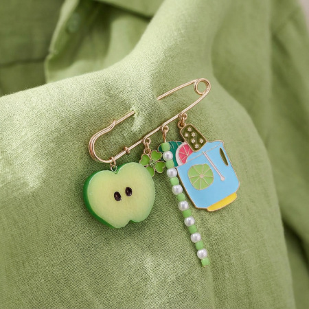 Broches en alliage de trèfle avec perles de fruits naturels de la série Simple 2