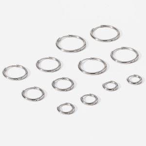 Boucles D'Oreilles Créoles Simple Base Daily Circle En Acier Inoxydable Étanches Pour Femmes h5 Image4