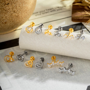 Boucles D'Oreilles Piercing Pour Femme, En Alliage De Titane Doré Avec Zircon Et Cœur Simple h5 Image6
