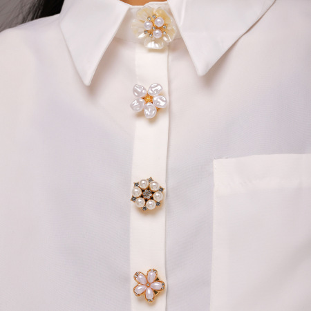 Boutons de manchette Simple Series Daily Flower en alliage, strass et perles artificielles 2