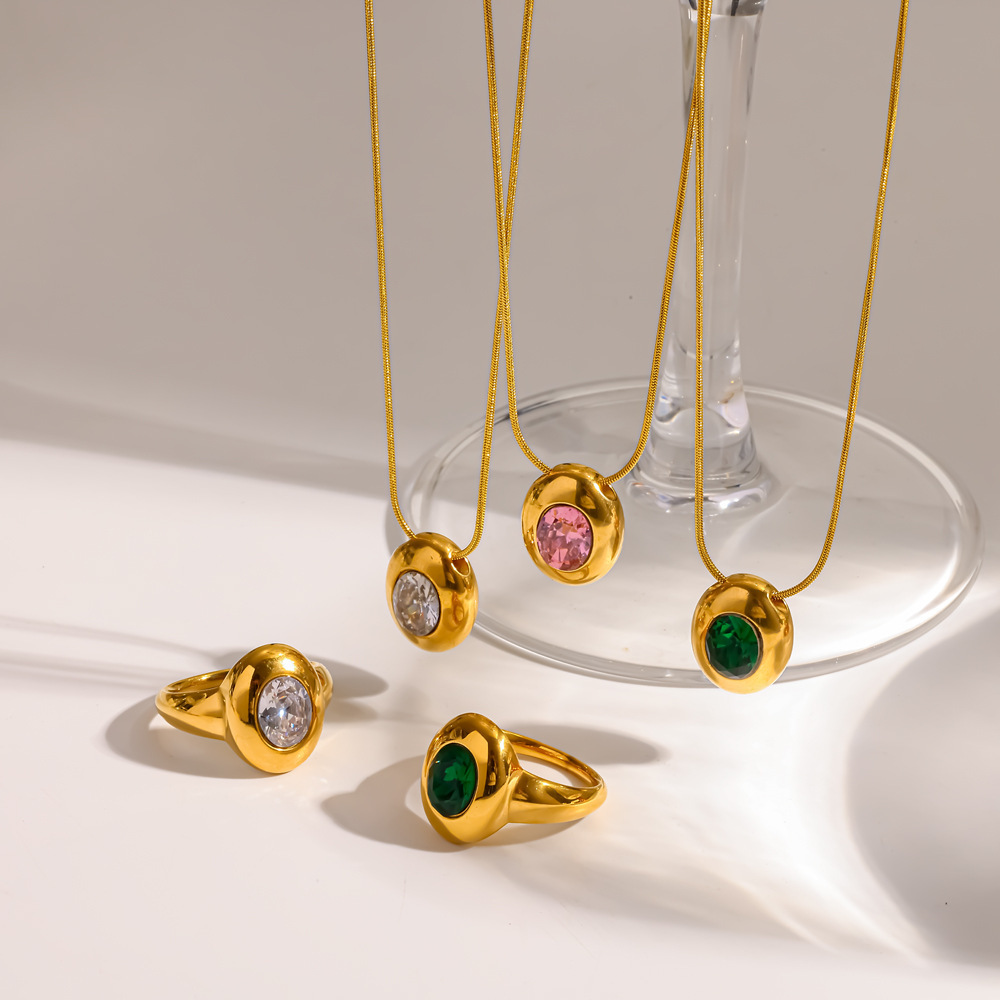 Ensembles De Colliers Pour Femmes En Acier Inoxydable Imperméable, Forme Elliptique Simple, Couleur Or, Zircon. Image3
