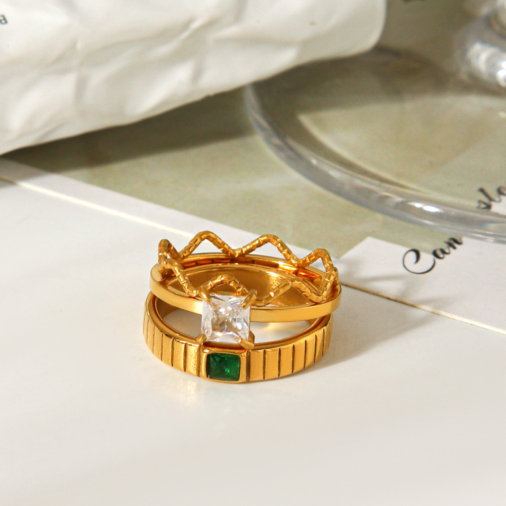 Bague Pour Femme En Acier Inoxydable Doré, Ornée De Zircon, Avec Lignes Rondes Unies, Couleur Unie, Style Luxueux Et Simple, Idéale Pour Un Usage Quotidien. Image5
