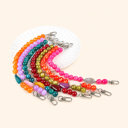 Chaîne de téléphone en plastique de couleur assortie, perles de forme irrégulière décontractées, série simple