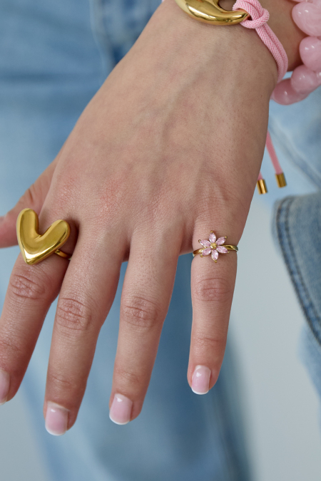 Bague ornée d'une fleur en strass 2
