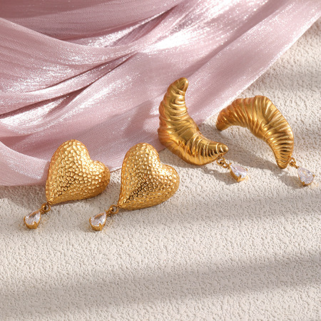 Boucles d'oreilles pendantes pour femme, style rétro, cœur et lune, en acier inoxydable étanche avec zircon, collection classique 2