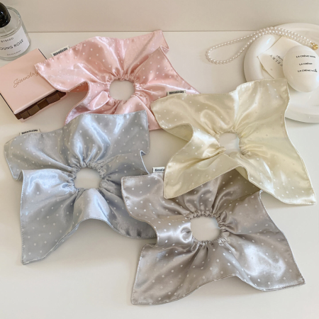 Chouchous en polyester à pois unis de la gamme Simple Series Daily