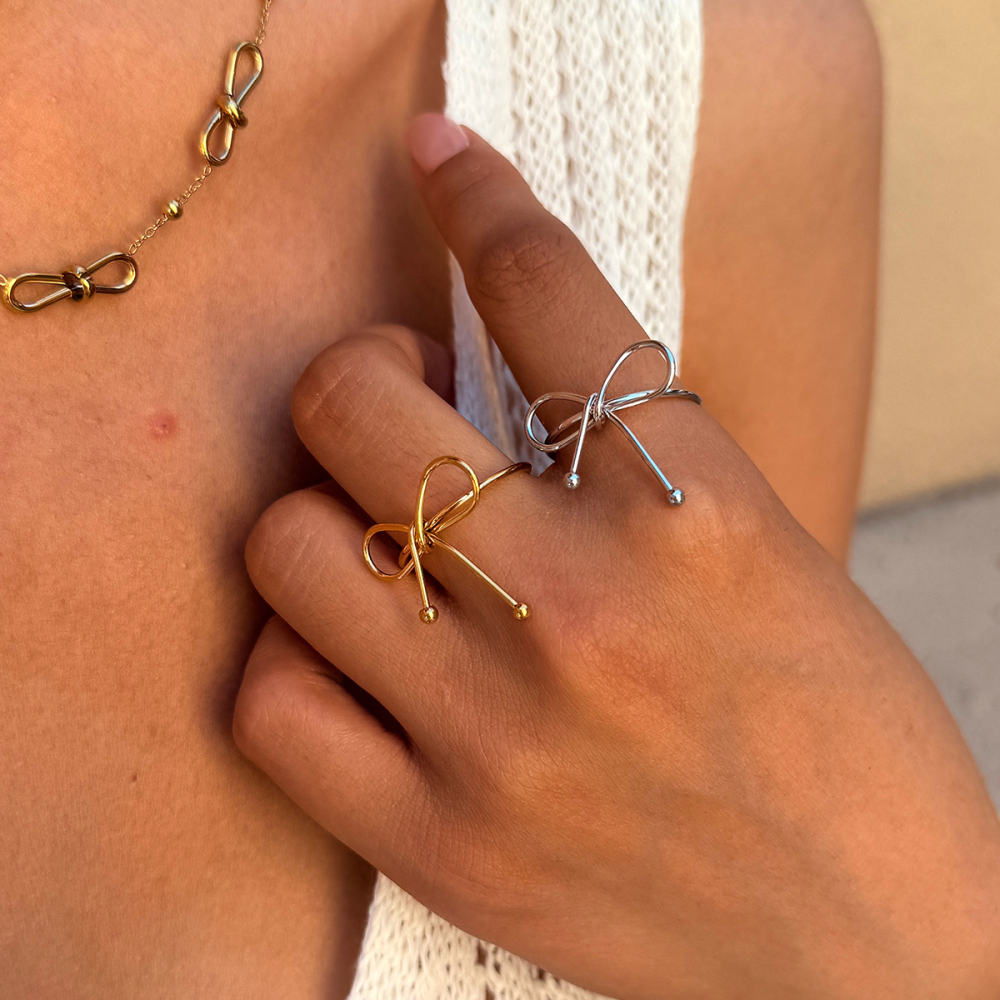 Bague Simple Series Daily Bow Knot En Acier Inoxydable Étanche Couleur Or Image4