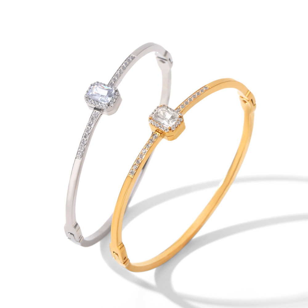 Bracelet Jonc De Luxe Simple Pour Femme, De Forme Rectangulaire, En Acier Inoxydable Imperméable, Couleur Or, Orné De Zircon. Image6