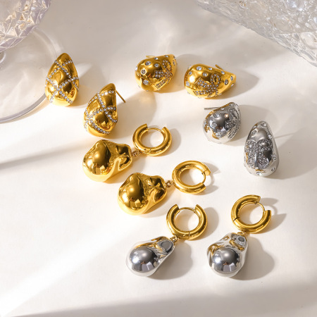 Boucles d'oreilles puces pour femmes, style simple et luxueux, en acier inoxydable, imperméables, couleur or, avec nœud papillon et zircon.
