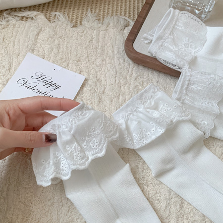 Chaussettes mi-mollet élégantes, légèrement rebondissantes et de couleur unie 2