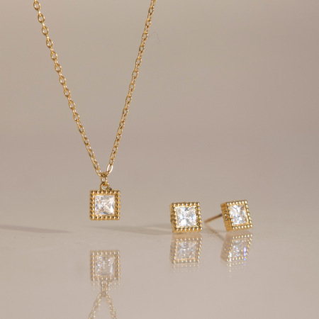 Ensembles de colliers pour femmes en acier inoxydable rectangulaire étanche couleur or avec zircon