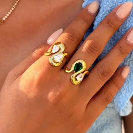 Bague de luxe pour tous les jours, en acier inoxydable étanche, couleur or, forme irrégulière, ornée d'un zircon.