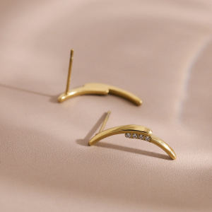 Boucles D'Oreilles Puces Pour Femmes, Forme Géométrique Simple, En Acier Inoxydable, Couleur Or, Étanches, Ornées De Strass. h5 Image3
