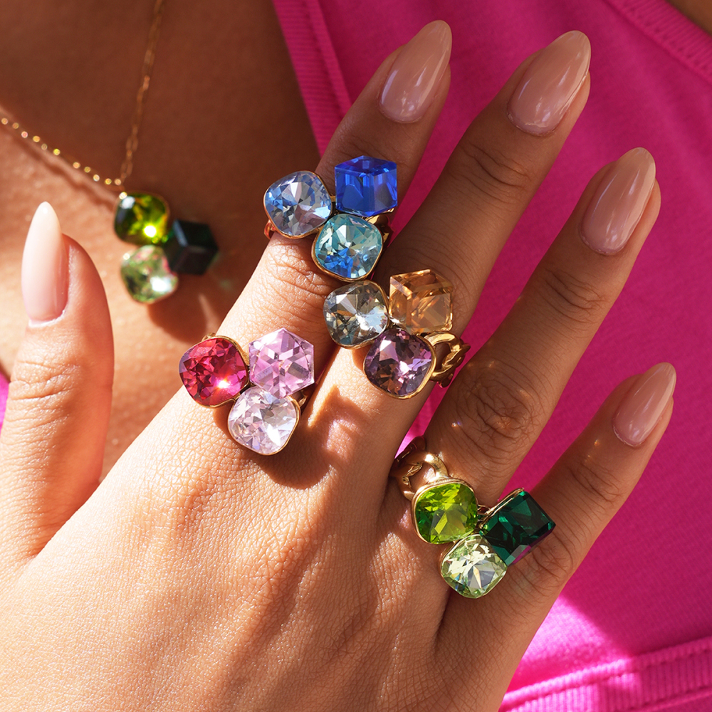 Bague De Luxe En Acier Inoxydable De Forme Irrégulière, Étanche, Couleur Or, Ornée D'Un Cristal Et D'Une Pierre Précieuse. Image5