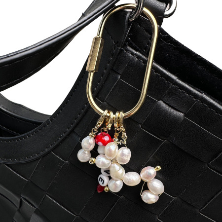 Série simple de perles mignonnes en forme d'animaux et de lettres, couleurs assorties, plantes tissées en alliage, perles artificielles, breloques pour sac