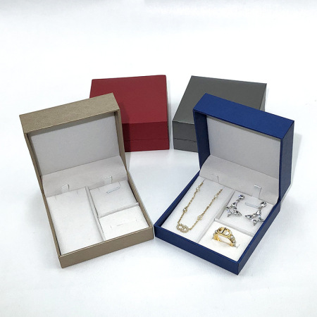 Boîtes à bijoux en papier uni couleur unie, trois pièces, série simple