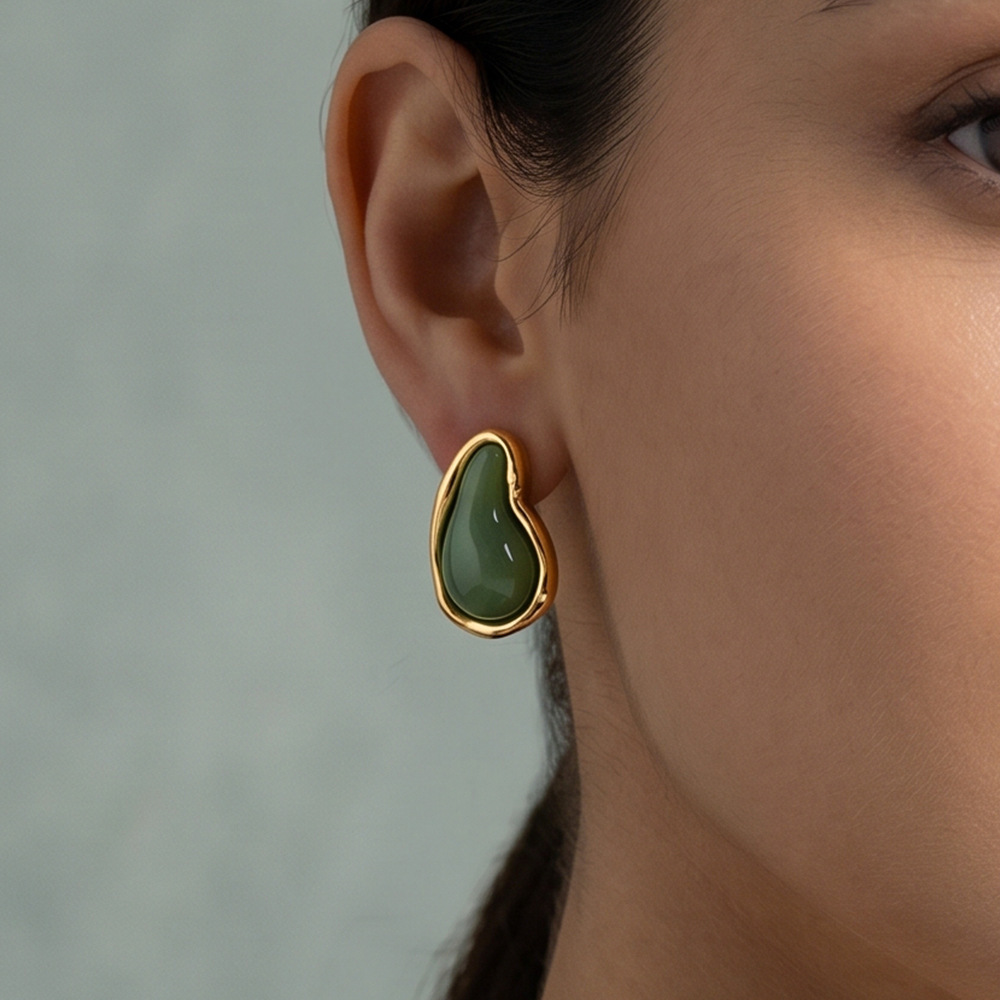 Boucles D'Oreilles Puces En Résine En Forme De Goutte De La Série Classique Image4