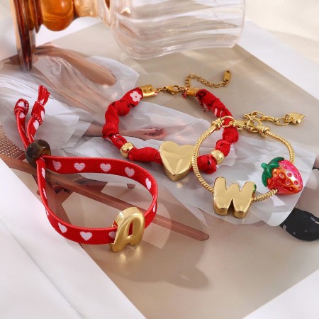 Bracelet à breloques pour femme, collection romantique, motif cœur et fraise, couleur cuivre et or. 2