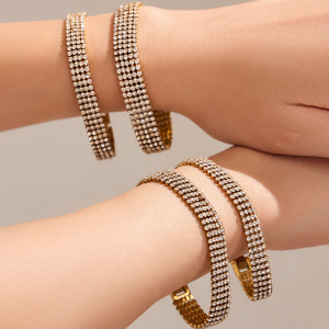 Bracelet Chaîne Élégant Et Luxueux En Acier Inoxydable, Étanche, Couleur Or, Avec Zircon Pour Femme. h5 Image3