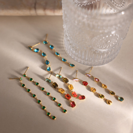 Boucles d'oreilles pendantes pour femme, style luxueux, en acier inoxydable, imperméables, couleur or, avec pompon et zircon. 2