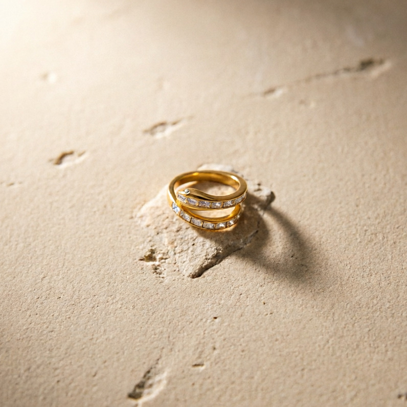 Bagues Pour Femmes En Acier Inoxydable Étanche, Motif Serpent Classique, Ornées De Zircon Et De Pierres Précieuses Image4