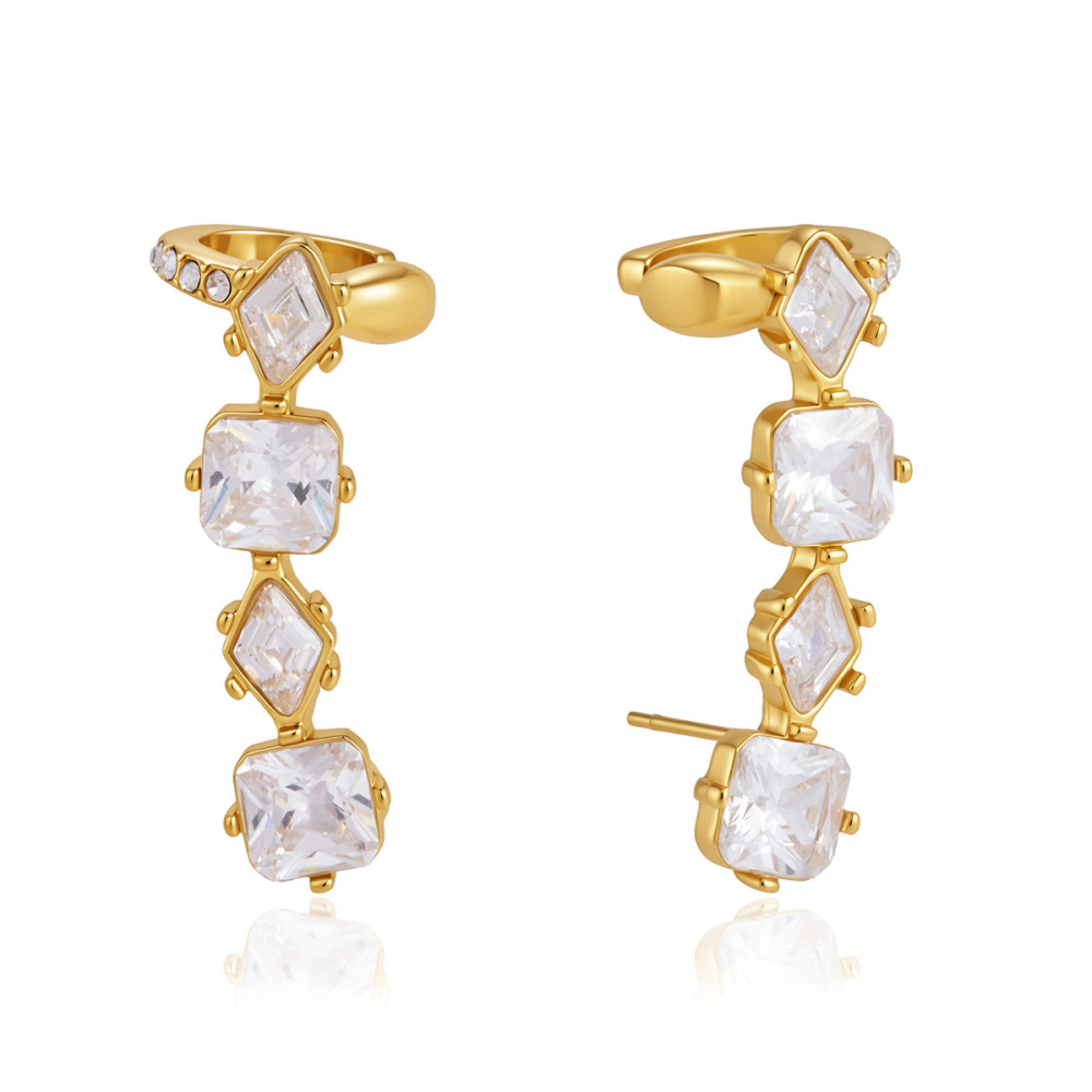 Boucles D'Oreilles Puces Pour Femmes, Luxueuses Et Simples, En Acier Inoxydable Imperméable, Couleur Or, Ornées De Zircon, Forme Triangulaire Patchwork. Image5