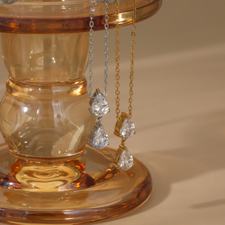 Colliers pendentifs pour femmes en acier inoxydable étanche couleur or avec zircon, collection Simple Droplet