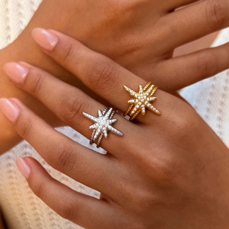 Ensembles de bagues Simple Series Daily Star en acier inoxydable étanche couleur or et zircon