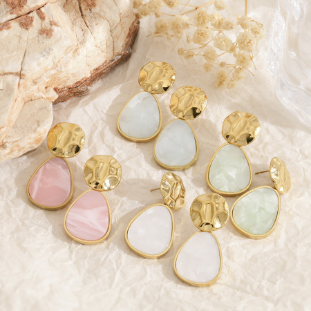 Boucles d'oreilles puces pour femmes, motif marteau et goutte rétro, en acier inoxydable, imperméables, couleur or et acrylique.