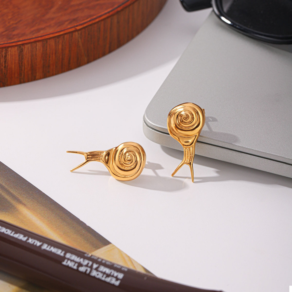 Boucles D'Oreilles Puces Pour Femmes, En Acier Inoxydable, Couleur Or, Motif Escargot Mignon, Collection Simple Series Image5