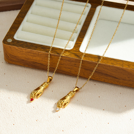Colliers pendentifs pour femmes, collection romantique, forme irrégulière mignonne, en acier inoxydable étanche, couleur or