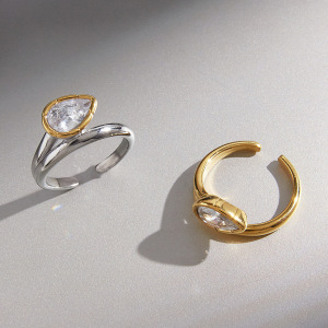 Bagues Pour Femmes En Acier Inoxydable Étanche Couleur Or Avec Zircon Et Pierre Précieuse En Forme De Goutte h5 Image4