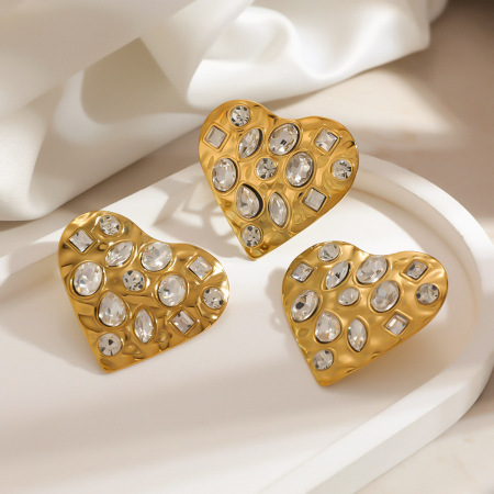 Boucles d'oreilles puces pour femmes, en acier inoxydable doré, imperméables, en forme de cœur et ornées de strass, collection Luxueuse. 2