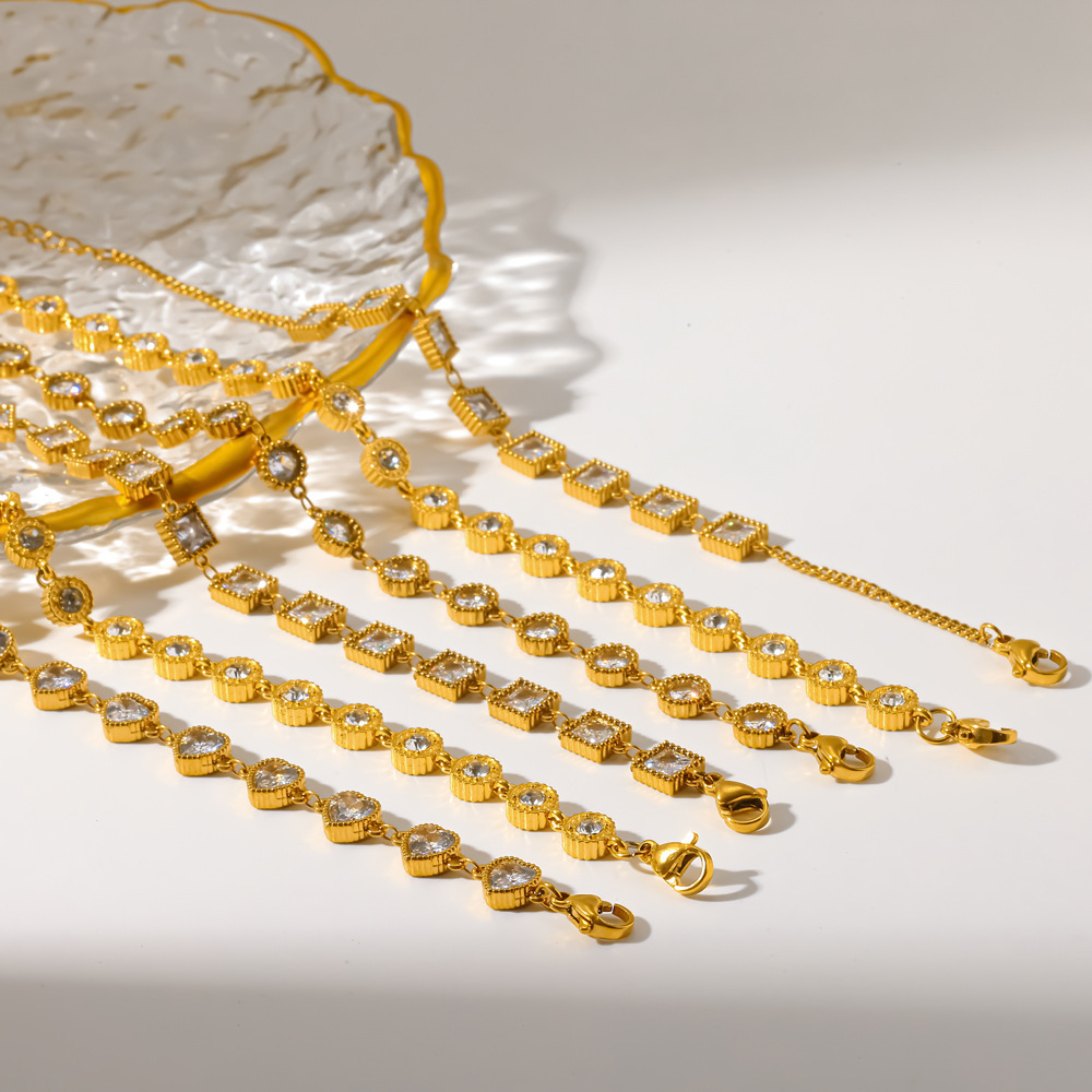 Bracelet Chaîne Femme En Acier Inoxydable Doré, Étanche, De Forme Géométrique Et Orné De Strass, Collection Luxueuse Image3