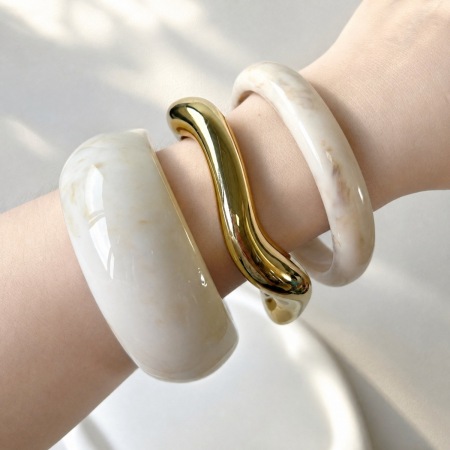 Ensembles de bracelets pour femmes en résine dorée à dégradé de couleurs et de forme irrégulière