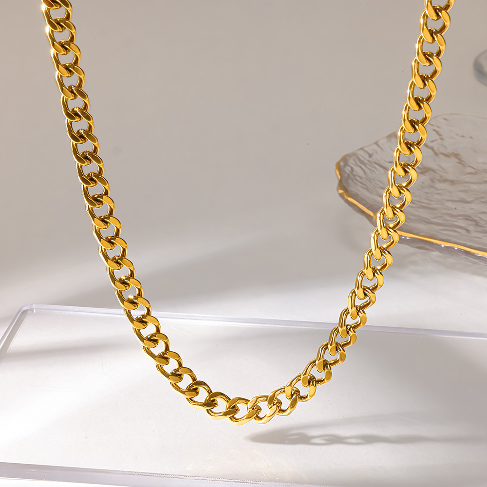 Collier Unisexe Simple Series Daily Chain En Acier Inoxydable Étanche Couleur Or Image3