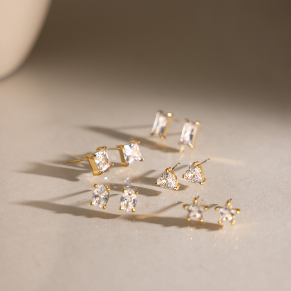 Boucles D'Oreilles Puces Pour Femmes, Forme Géométrique Simple, En Acier Inoxydable, Étanches, Couleur Or, Avec Zircon. Image3